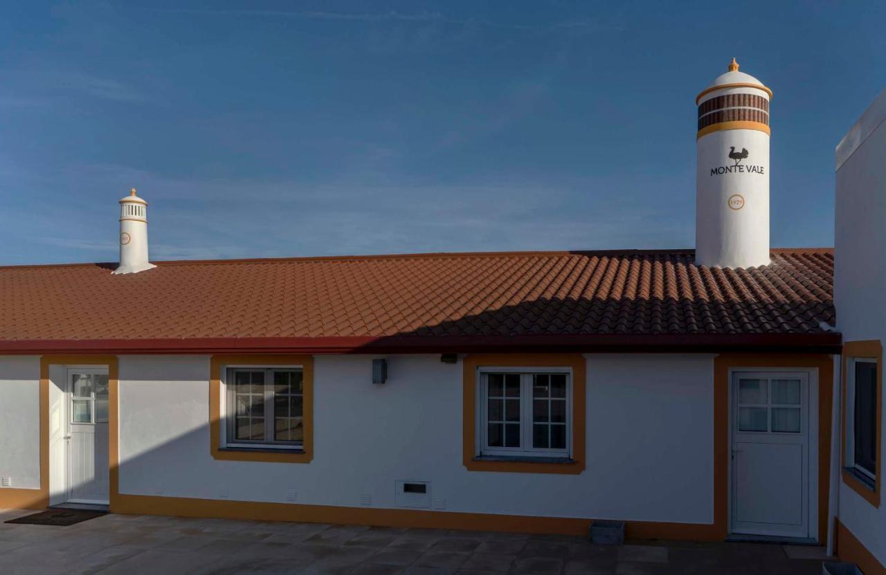 Monte Vale - Organic Farm Villa Entradas ภายนอก รูปภาพ