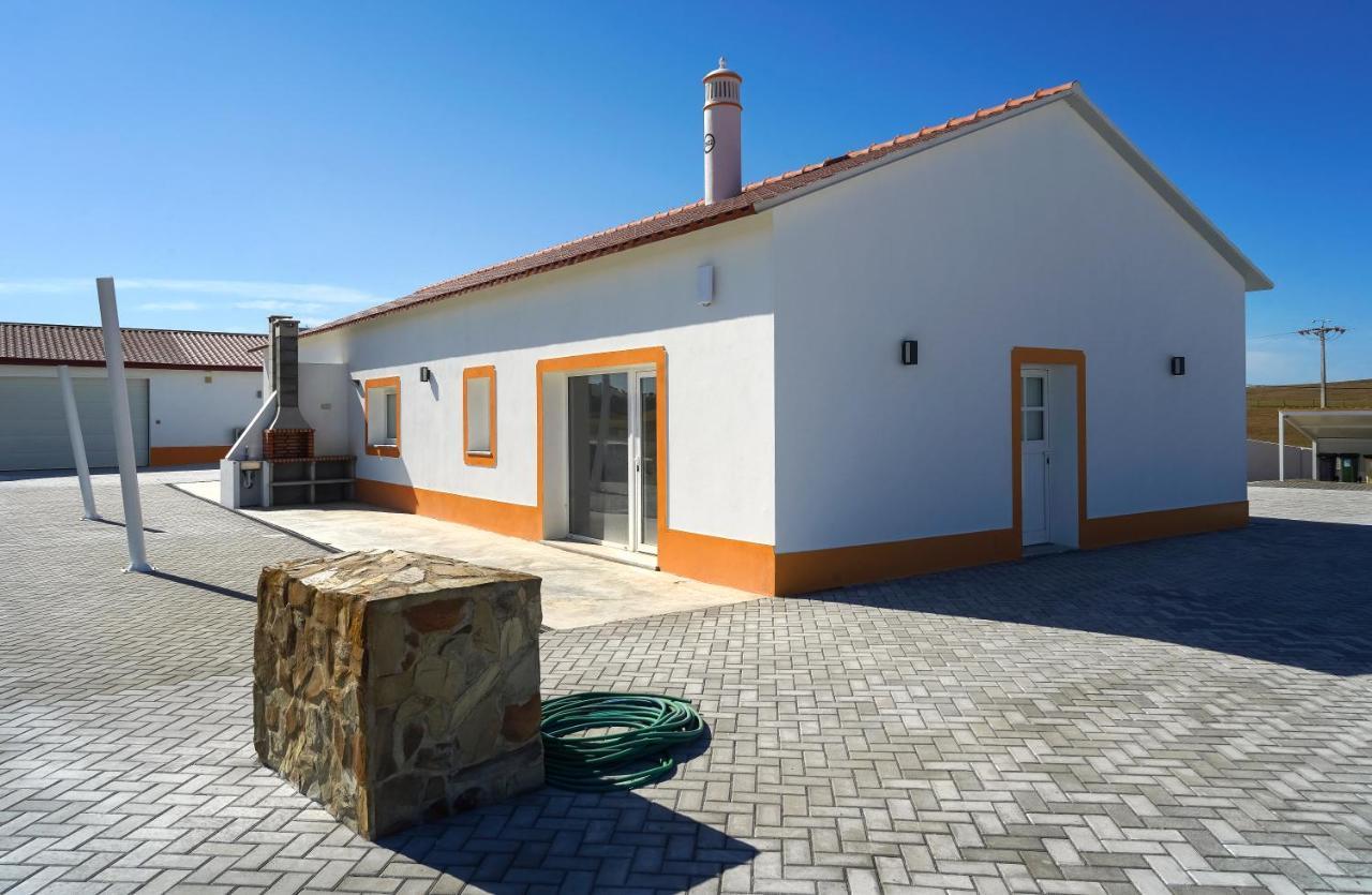 Monte Vale - Organic Farm Villa Entradas ภายนอก รูปภาพ