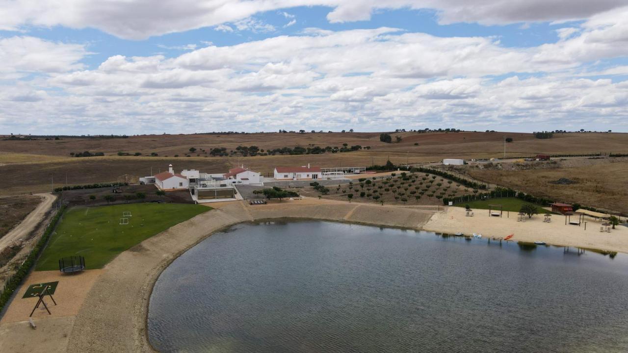 Monte Vale - Organic Farm Villa Entradas ภายนอก รูปภาพ