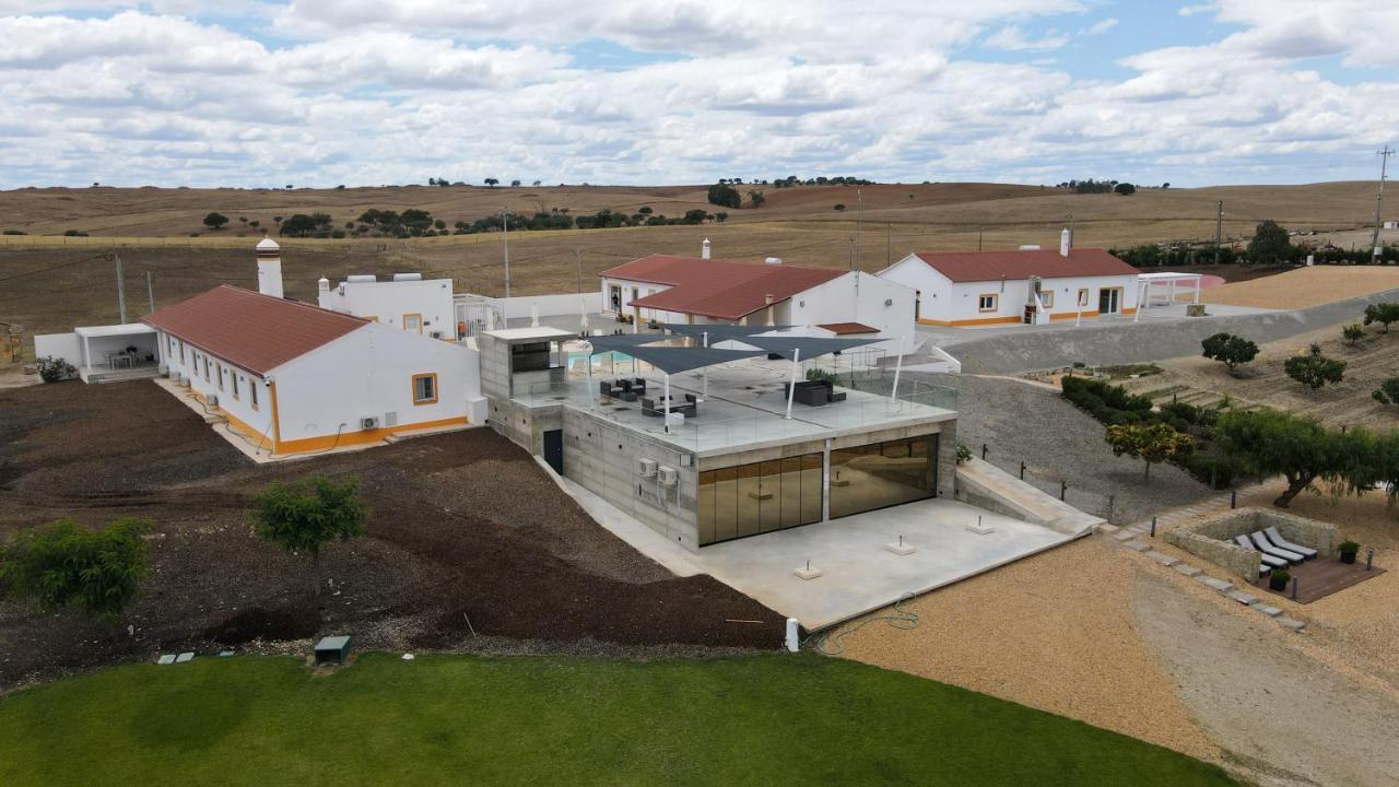 Monte Vale - Organic Farm Villa Entradas ภายนอก รูปภาพ